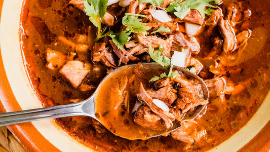 El Origen del Adobo: Un Viaje a Través de la Historia y los Sabores de México